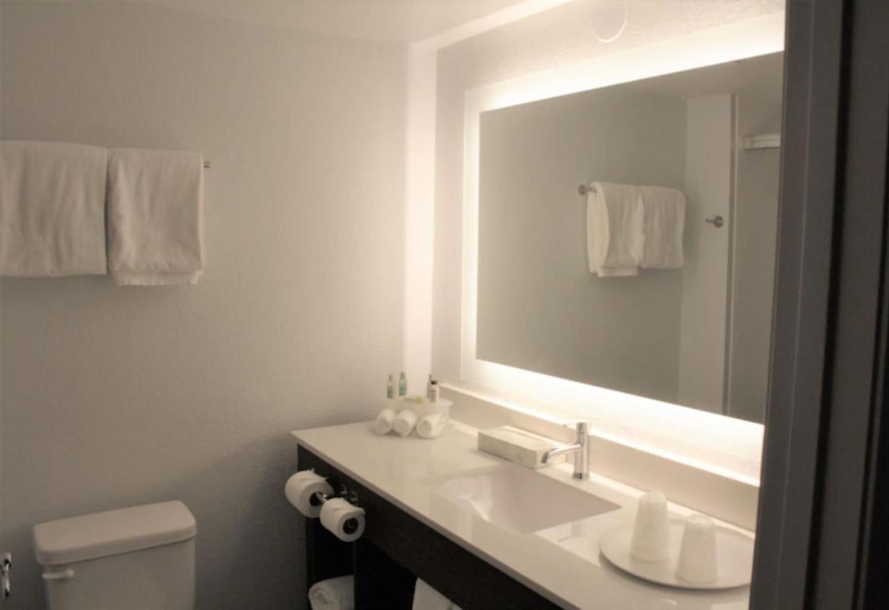 Holiday Inn Express Atlanta - Northeast I-85 - Clairmont Road By Ihg Zewnętrze zdjęcie